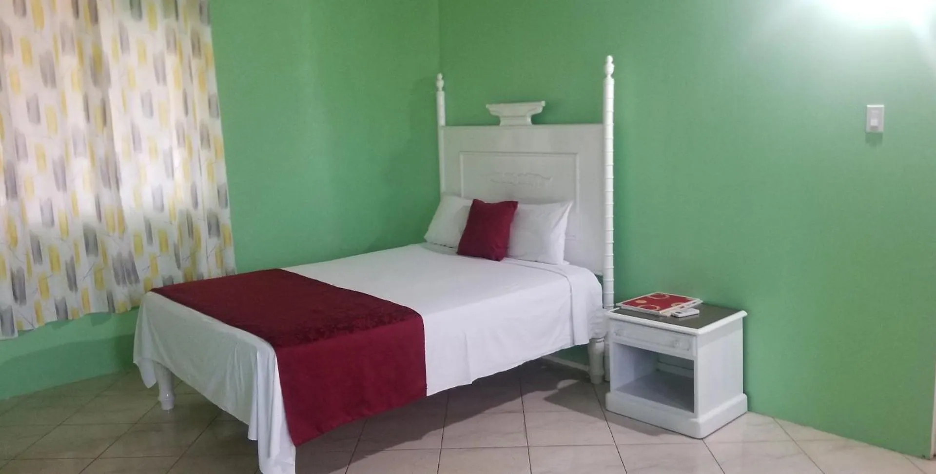 Wizzy Apartment White River Ocho Rios
